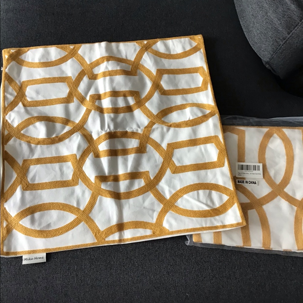 Decorative pillow cases
